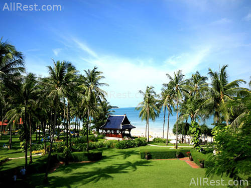 Centara Grand Beach Resort 5